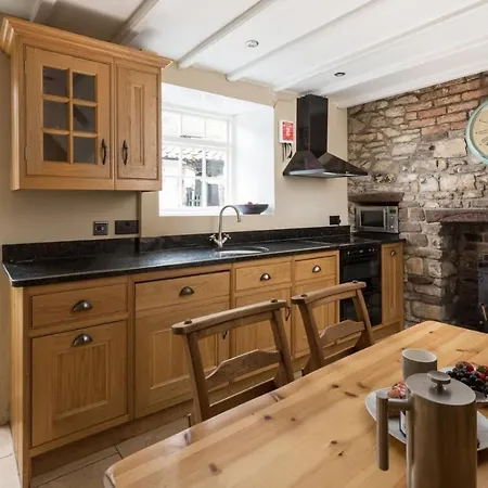 Bluebird * Pickering