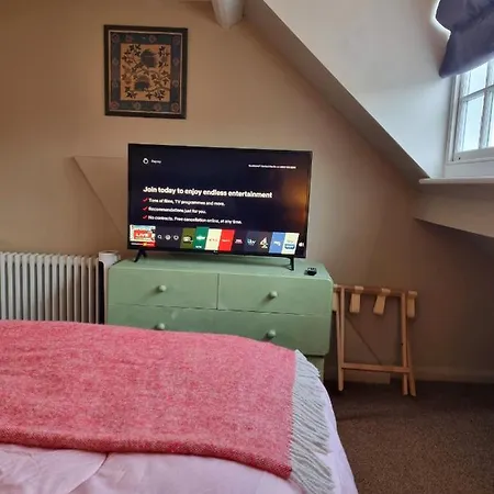 Holiday home Bluebird Pickering